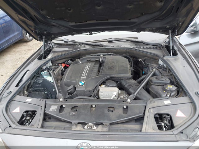 2016 Bmw 535i Xdrive მანქანა იყიდება აუქციონზე, vin: WBA5B3C58GG254966, აუქციონის ნომერი: 44528674
