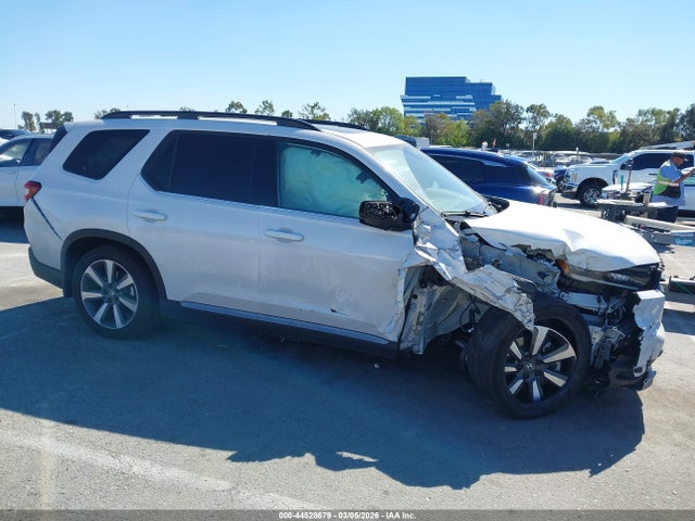 Honda Pilot Touring 2025 5FNYG2H77SB010752 Image 13