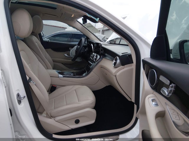 Продажа на аукционе авто 2022 Mercedes-benz Glc 300 Suv, vin: W1N0G8DB0NG078999, номер лота: 44528761