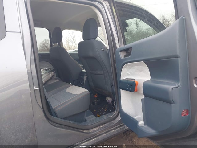 Продажа на аукционе авто 2023 Ford Maverick Xlt, vin: 3FTTW8F94PRA70630, номер лота: 44528777