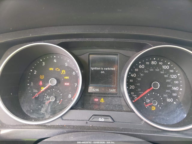 44528782 :رقم المزاد ، 3VV3B7AX2JM011917 vin ، 2018 Volkswagen Tiguan 2.0t Se/2.0t Sel مزاد بيع