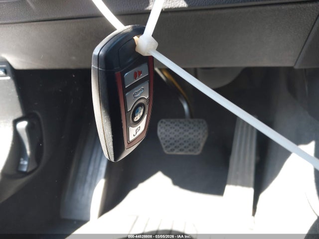 BMW 328I 2016 WBA8E9G58GNU29584 Image 11
