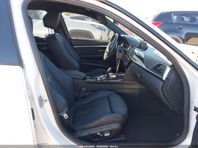 BMW 328I 2016 WBA8E9G58GNU29584 Image 5