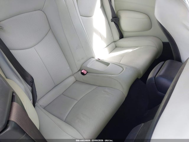 44528809 :رقم المزاد ، JN1CV6FE0AM354201 vin ، 2010 Infiniti G37 مزاد بيع