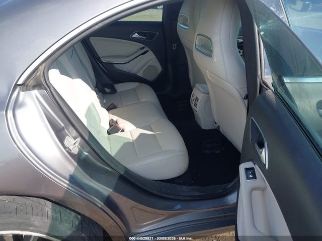 Продажа на аукционе авто 2015 Mercedes-benz Cla 250, vin: WDDSJ4EB4FN252469, номер лота: 44528821