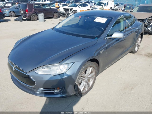 Aukcja sprzedaży 2013 Tesla Model S, vin: 5YJSA1CG0DFP27490, numer aukcji: 44528823