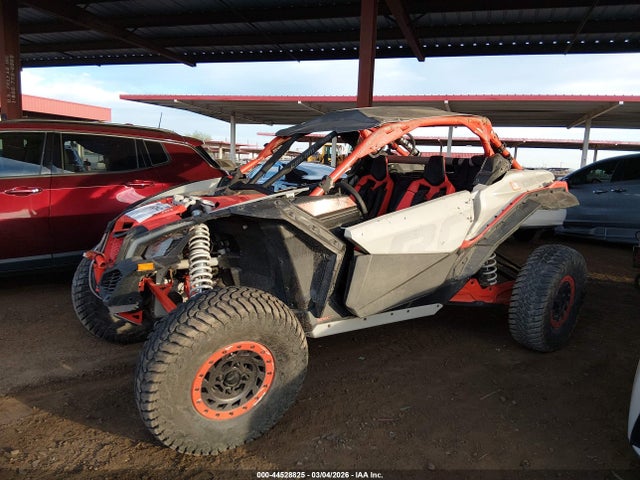 2022 CAN-AM MAVERICK X3 3JBVVAV49NE001724 Photo 1