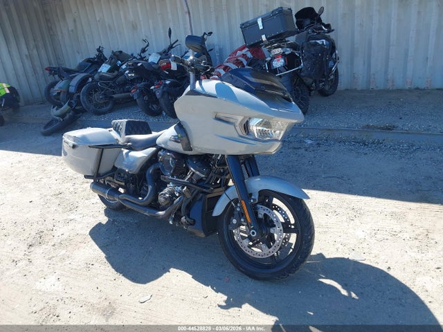 2024 HARLEY-DAVIDSON FLTRX 1HD1KH729RB638316