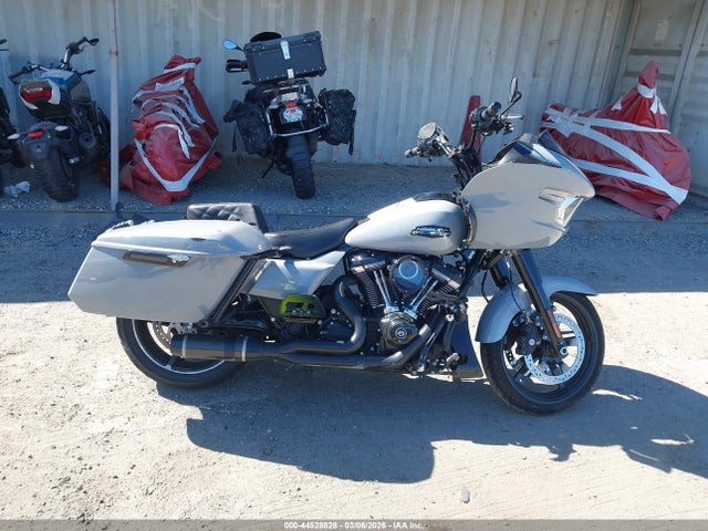 Harley-Davidson FLTRX 2024 1HD1KH729RB638316 Image 11