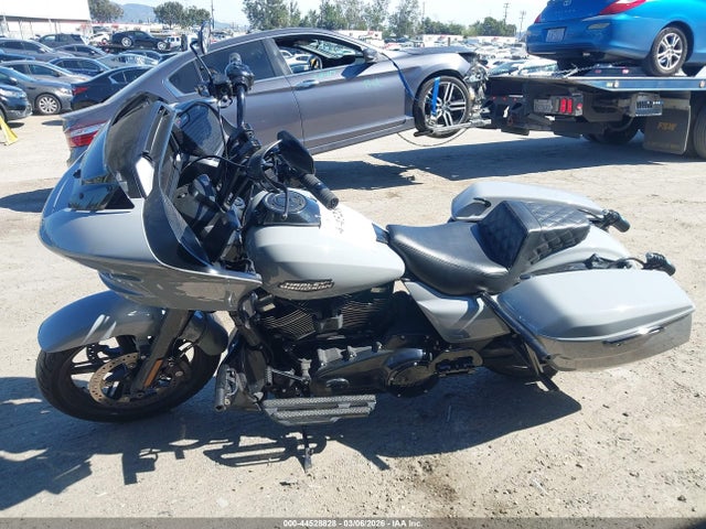 Harley-Davidson FLTRX 2024 1HD1KH729RB638316 Image 12