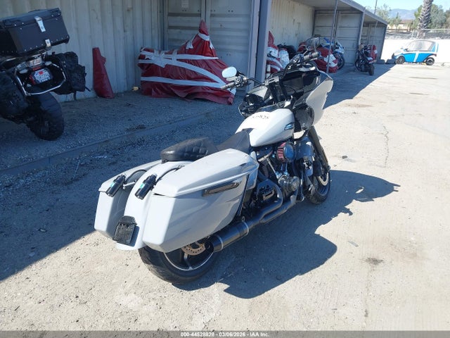 2024 HARLEY-DAVIDSON FLTRX 1HD1KH729RB638316 Photo 3