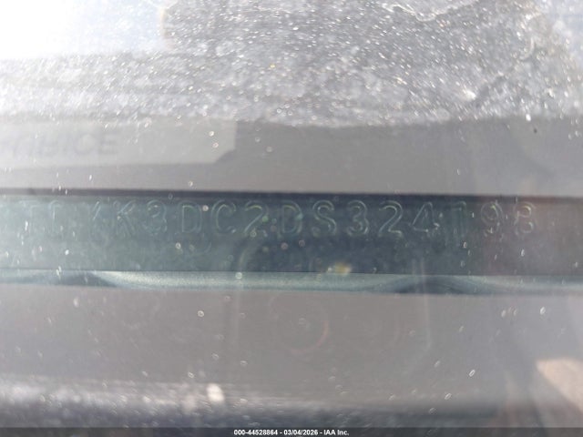 44528864 :رقم المزاد ، 5TDYK3DC2DS324198 vin ، 2013 Toyota Sienna Xle V6 8 Passenger مزاد بيع