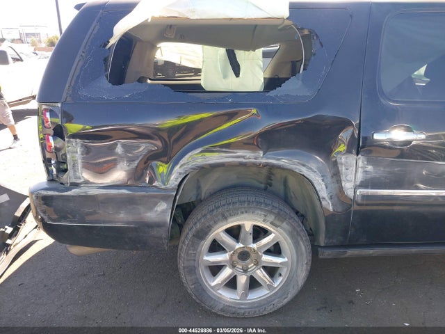 Продажа на аукционе авто 2013 Gmc Yukon Xl 1500 Denali, vin: 1GKS2MEF5DR261749, номер лота: 44528886