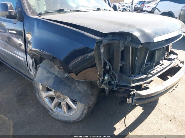 Продажа на аукционе авто 2013 Gmc Yukon Xl 1500 Denali, vin: 1GKS2MEF5DR261749, номер лота: 44528886