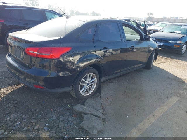 Ford FOCUS SE 2015 1FADP3F23FL288147 Image 4