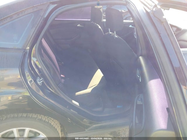 Ford FOCUS SE 2015 1FADP3F23FL288147 Image 8