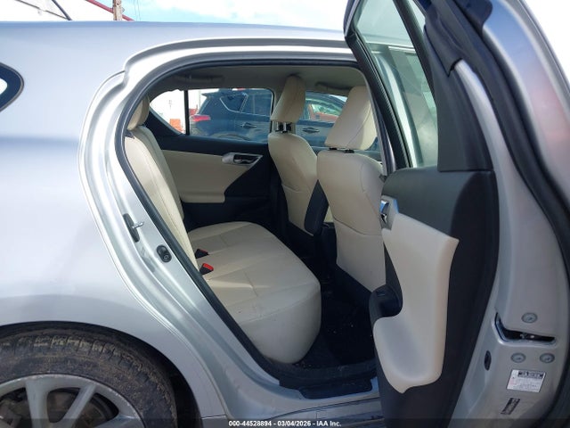 44528894 :رقم المزاد ، JTHKD5BHXB2046101 vin ، 2011 Lexus Ct 200h مزاد بيع