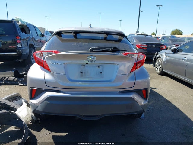 Toyota C-HR LE 2020 JTNKHMBX3L1076356 Image 17