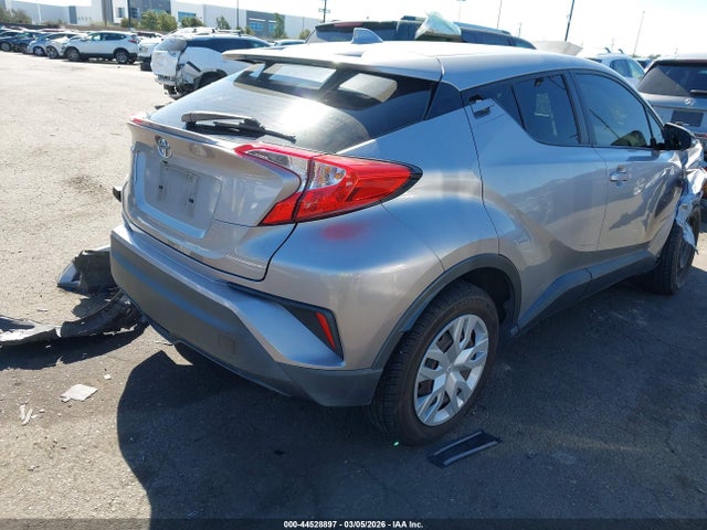 Toyota C-HR LE 2020 JTNKHMBX3L1076356 Image 4