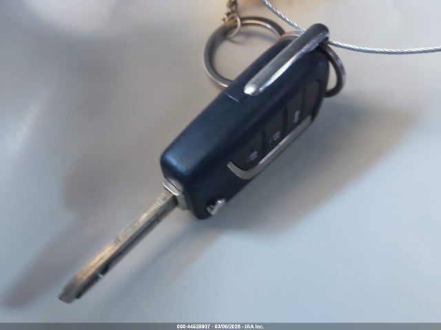 4T1B11HK8JU518722 Toyota CAMRY LE