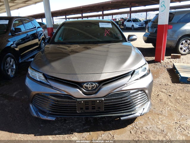 4T1B11HK8JU518722 Toyota CAMRY LE