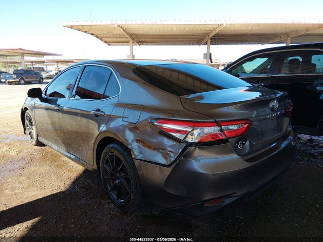 4T1B11HK8JU518722 Toyota CAMRY LE
