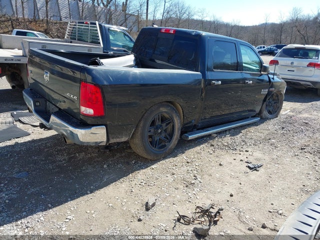 44528909 :رقم المزاد ، 1C6RR7LT4HS598340 vin ، 2017 Ram 1500 Big Horn  4x4 5'7 Box مزاد بيع
