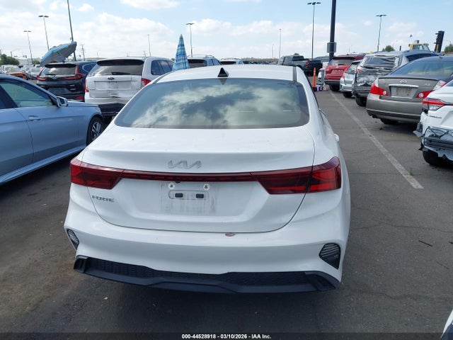 KIA Forte Lxs 2022 3KPF24AD7NE490299 Image 17