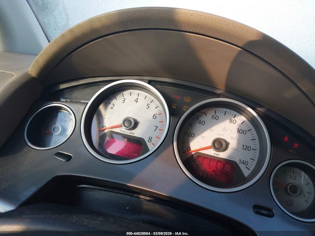 44528954 :رقم المزاد ، 2V4RW3D16AR174288 vin ، 2010 Volkswagen Routan Se مزاد بيع