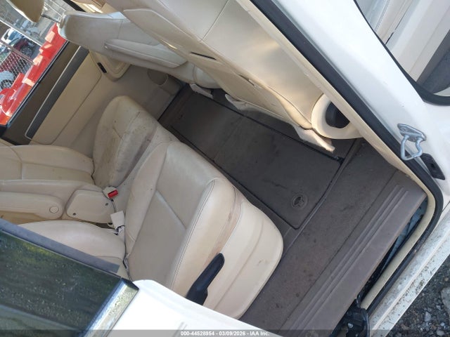 44528954 :رقم المزاد ، 2V4RW3D16AR174288 vin ، 2010 Volkswagen Routan Se مزاد بيع