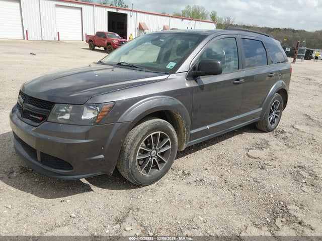 44528995 :رقم المزاد ، 3C4PDCAB1JT506235 vin ، 2018 Dodge Journey Se مزاد بيع