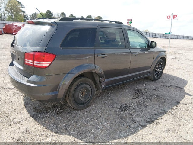 44528995 :رقم المزاد ، 3C4PDCAB1JT506235 vin ، 2018 Dodge Journey Se مزاد بيع