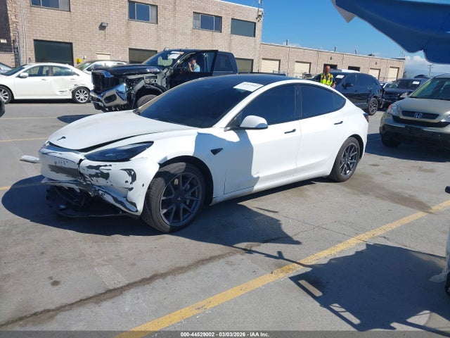 44529002 :رقم المزاد ، 5YJ3E1EAXPF458517 vin ، 2023 Tesla Model 3 Rear-wheel Drive مزاد بيع