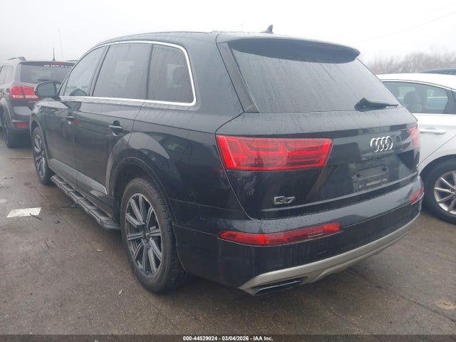 2017 AUDI Q7 WA1VABF71HD018413 Photo 2