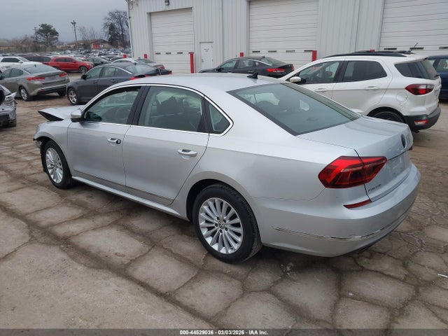 Aukcja sprzedaży 2017 Volkswagen Passat 1.8t Se, vin: 1VWBT7A37HC039306, numer aukcji: 44529036
