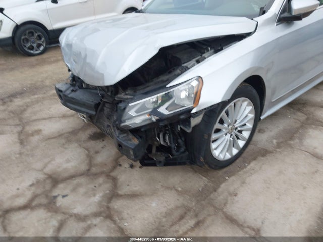 Aukcja sprzedaży 2017 Volkswagen Passat 1.8t Se, vin: 1VWBT7A37HC039306, numer aukcji: 44529036