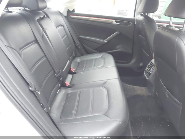 Aukcja sprzedaży 2017 Volkswagen Passat 1.8t Se, vin: 1VWBT7A37HC039306, numer aukcji: 44529036