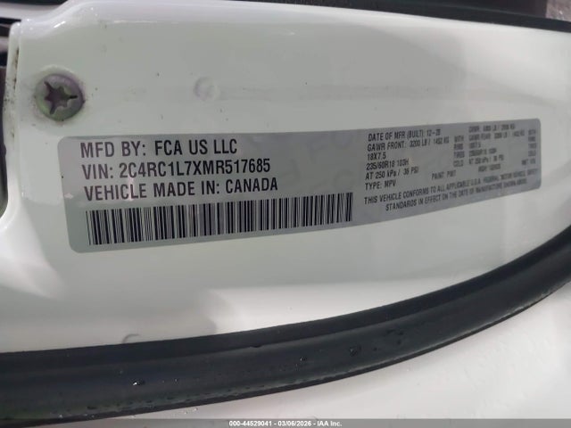 Продажа на аукционе авто 2021 Chrysler Pacifica Hybrid Touring L, vin: 2C4RC1L7XMR517685, номер лота: 44529041
