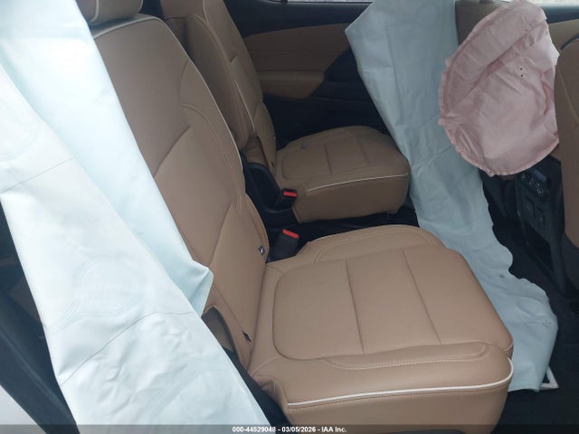 1GNEVKKWXPJ328395 Chevrolet Traverse Awd Premier