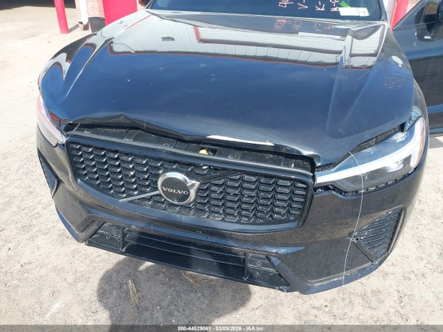 2025 VOLVO XC60 YV4M12RC7S1140872 Photo 5