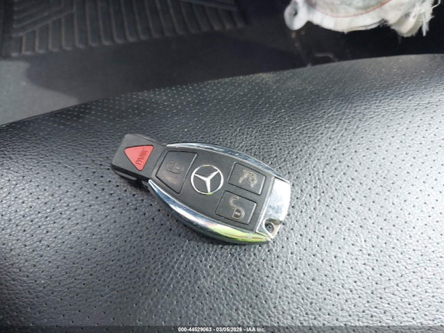 44529063 :رقم المزاد ، WDDGF4HB6DG093460 vin ، 2013 Mercedes-benz C 250 Sport مزاد بيع