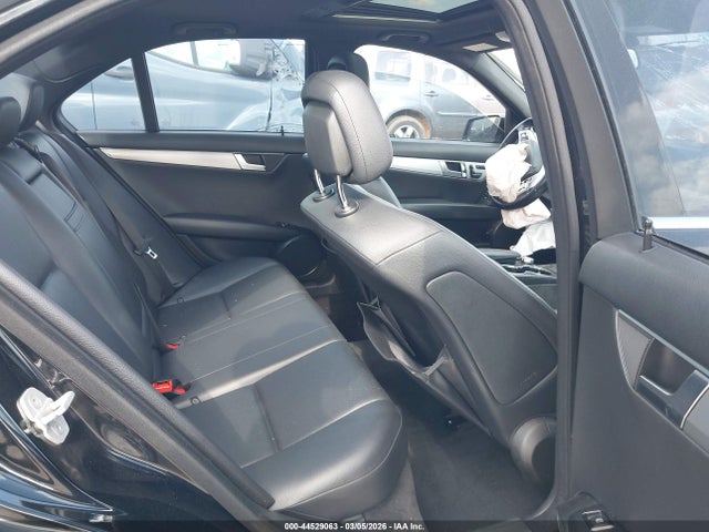 44529063 :رقم المزاد ، WDDGF4HB6DG093460 vin ، 2013 Mercedes-benz C 250 Sport مزاد بيع
