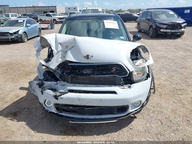 2015 MINI COUNTRYMAN WMWZC5C53FWP46643 Photo 5