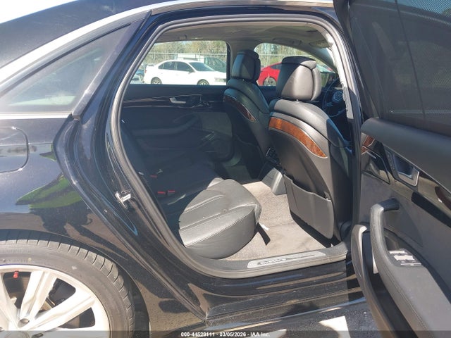 2017 AUDI A8 L WAU44AFD3HN013701 Photo 7