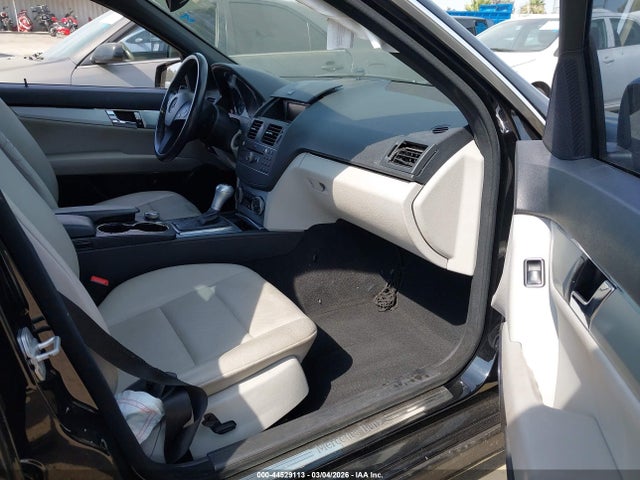 Aukcja sprzedaży 2011 Mercedes-benz C 300 Luxury/sport, vin: WDDGF5EB3BR148605, numer aukcji: 44529113