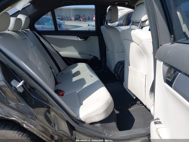 Aukcja sprzedaży 2011 Mercedes-benz C 300 Luxury/sport, vin: WDDGF5EB3BR148605, numer aukcji: 44529113