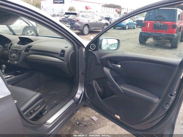 2018 ACURA RDX 5J8TB4H38JL016848 Photo 4