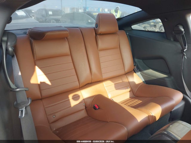 Ford Mustang V6 Premium 2014 1ZVBP8AM2E5316270 Image 8