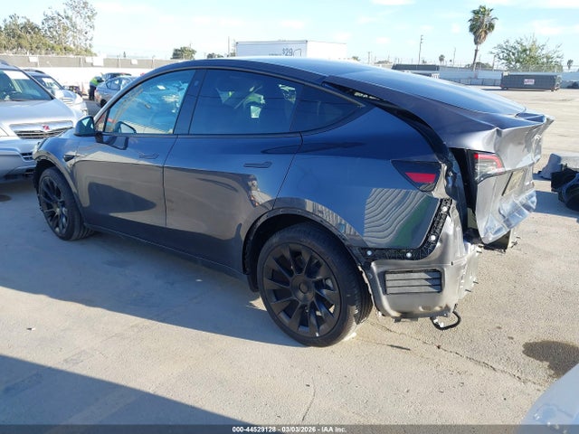 2022 TESLA MODEL Y 7SAYGDEE0NF319372 Photo 2