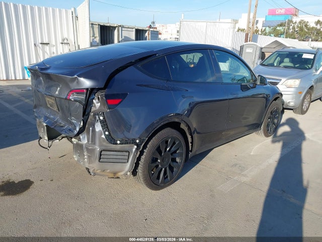 2022 TESLA MODEL Y 7SAYGDEE0NF319372 Photo 3